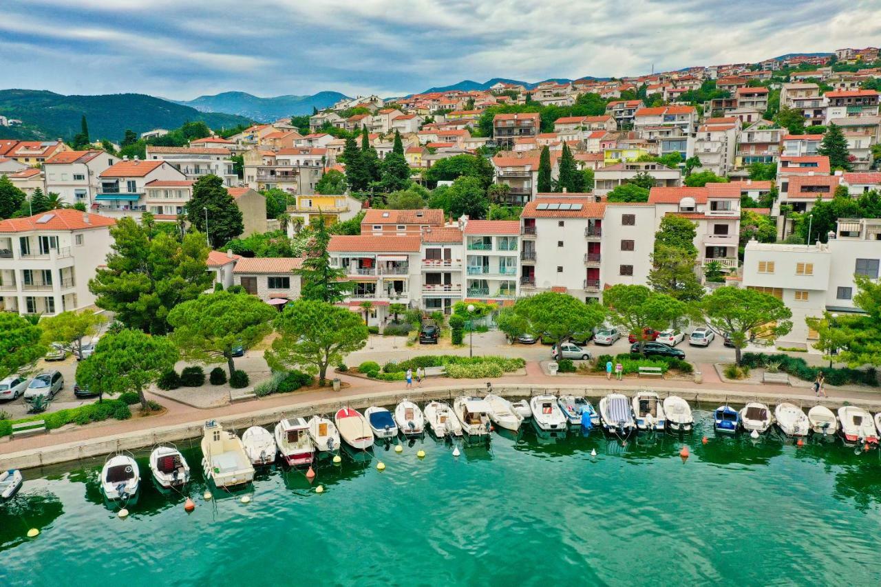 Apartments Nika Crikvenica Exterior foto