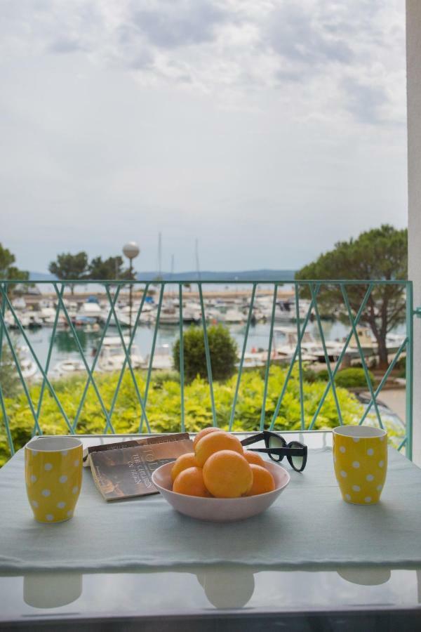 Apartments Nika Crikvenica Exterior foto