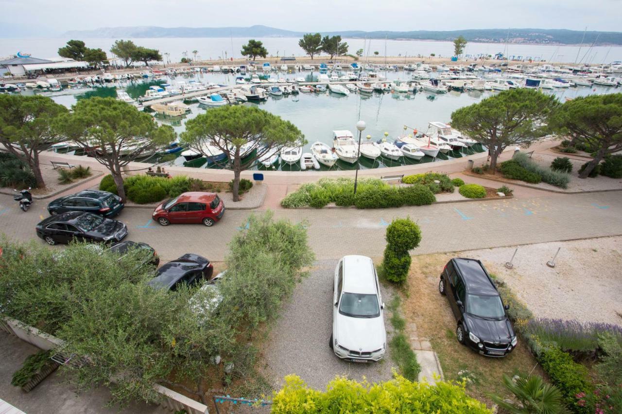 Apartments Nika Crikvenica Exterior foto