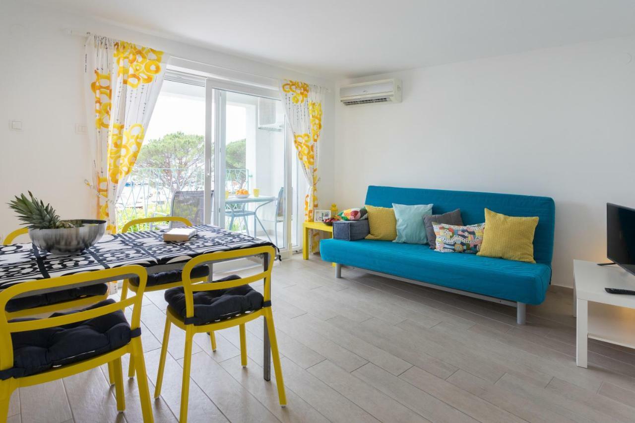 Apartments Nika Crikvenica Exterior foto